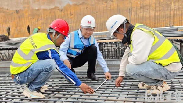 千里马配资 建设现场火热! 雄安这个项目进度压茬推进